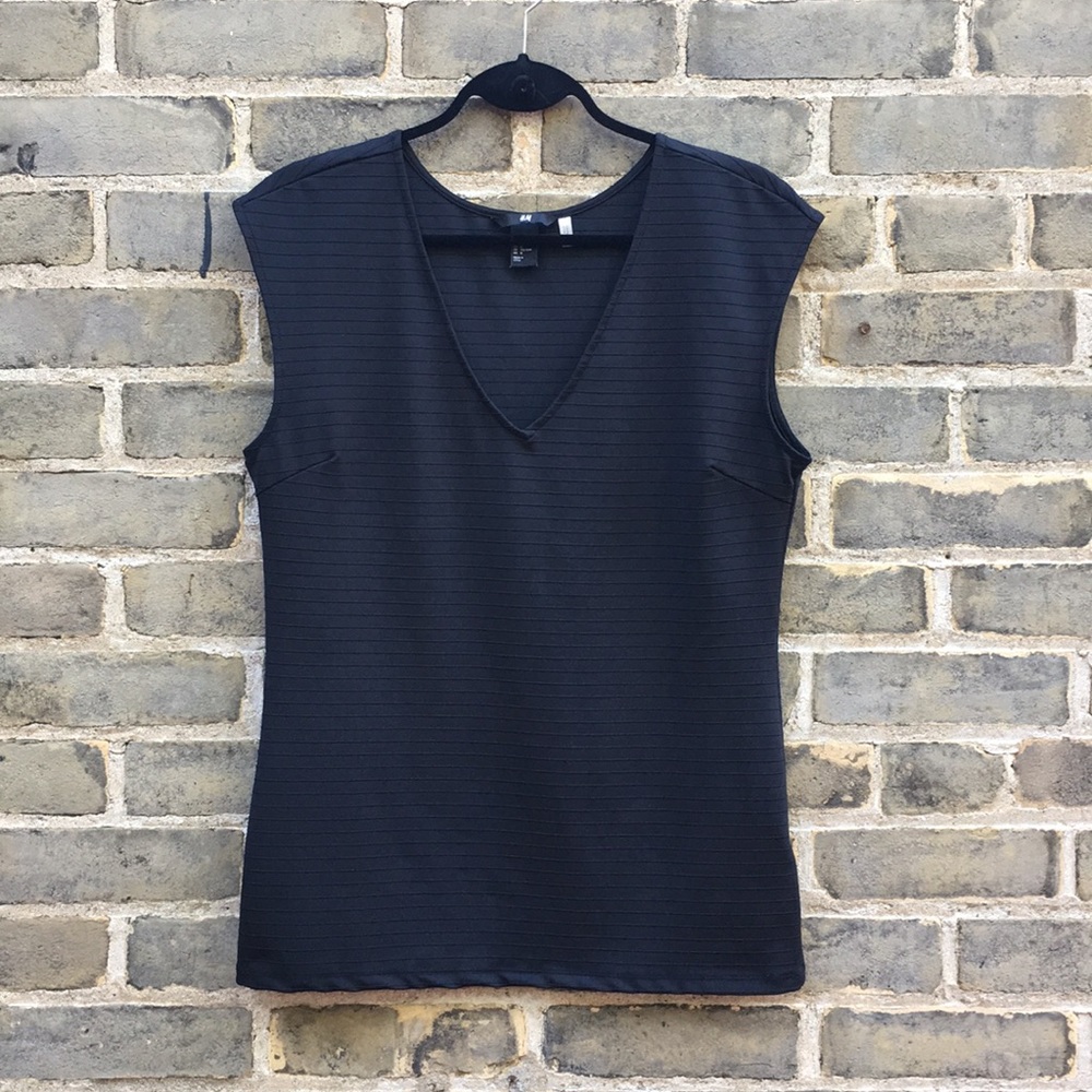 H&M, Textured, Fitted V-Neck Top